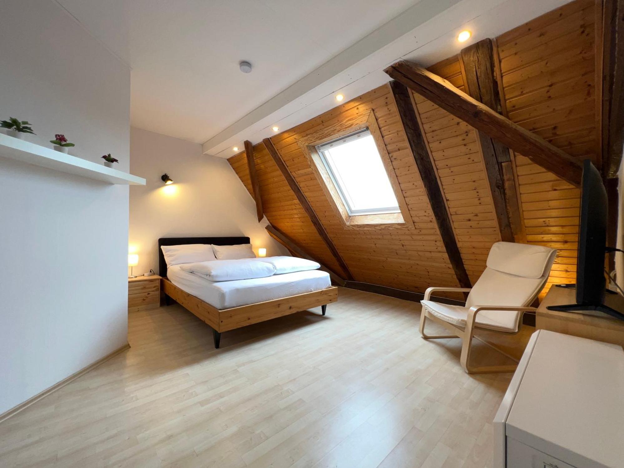 Uebernachten In Grosser Maisonette-Wohnung By Rabe كارلسروه المظهر الخارجي الصورة